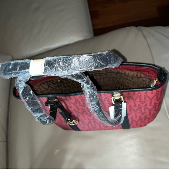 New 4pc MKF COLLECTION MODERN TOTE HANDBAG SET Marimar M Signature Mia K Red/Bl - Picture 4 of 15